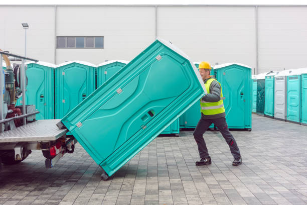 Best Porta potty delivery and setup  in Beebe, AR